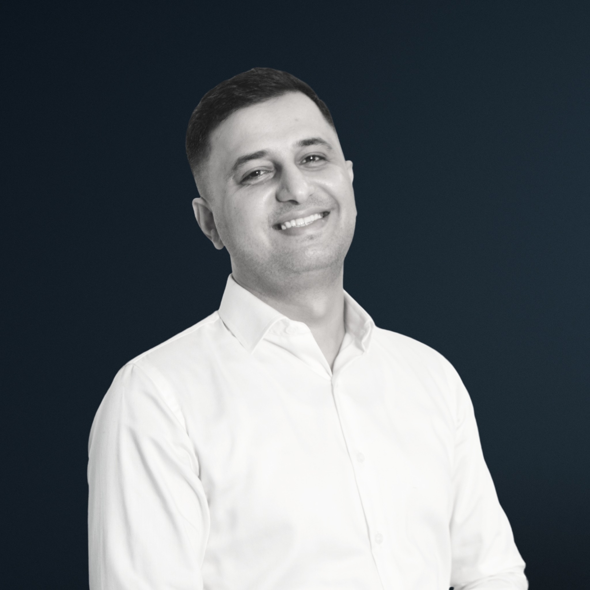 Portrait of a Billionideas team member